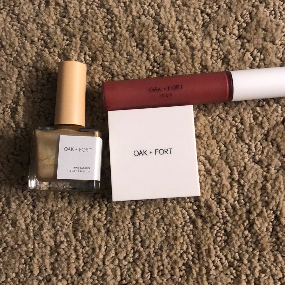 Oak and Fort Makeup Bundle